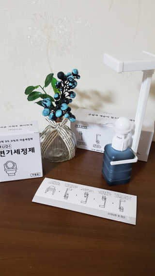 무디메이드 MUDI 변기세정제 본품, 리필 — 5점을 준 리뷰어가 2020년 5월 올린 사용 사진