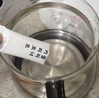 무디메이드 MUDI 커피포트 클리너 2세트 — 5점을 준 리뷰어가 2020년 5월 올린 사용 사진