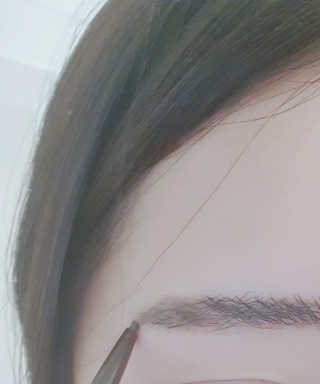 [블랙루즈] 하프하드 드로잉 마스터 아이브로우 3종 — 5점을 준 리뷰어가 2020년 9월 올린 사용 사진