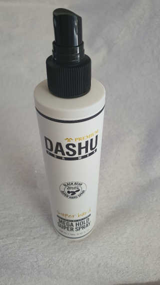 다슈코리아 다슈 포 맨 프리미엄 메가 홀드 슈퍼 스프레이 250ml — 4.5점을 준 리뷰어가 2020년 9월 올린 사용 사진