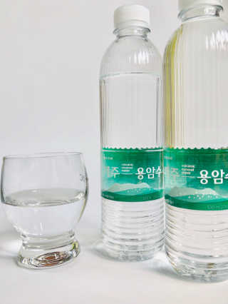 닥터유 제주용암수 닥터유 용암수 — 5점을 준 리뷰어가 2020년 8월 올린 사용 사진