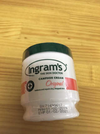 인그람스 캠퍼 크림 오리지널 300ml — 5점을 준 리뷰어가 2020년 4월 올린 사용 사진