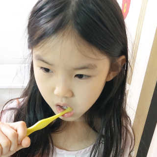 봄날연구소 부광 네오메드치약 2개+ 30g 휴대용 미니치약 — 5점을 준 리뷰어가 2020년 12월 올린 사용 사진