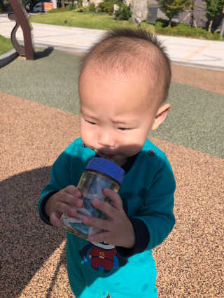 유비맘 PPSU 젖병 노꼭지_200ml_컬러 랜덤 발송 — 5점을 준 리뷰어가 2020년 10월 올린 사용 사진