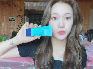 메디힐 수딩 모이스트 선에센스 / 톤업 핑크 선크림 2종 — 4점을 준 리뷰어가 2020년 4월 올린 사용 사진