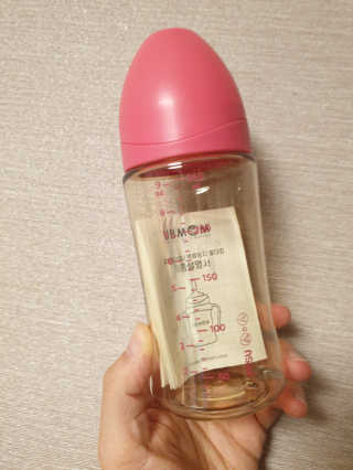 유비맘 PPSU 젖병 노꼭지_260ml_컬러 랜덤 발송 — 5점을 준 리뷰어가 2020년 12월 올린 사용 사진