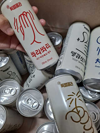 일화 No 슈가0Kcal 스테비아 톡별콜라 콤보팩 250mlX30 캔 — 5점을 준 리뷰어가 2020년 7월 올린 사용 사진