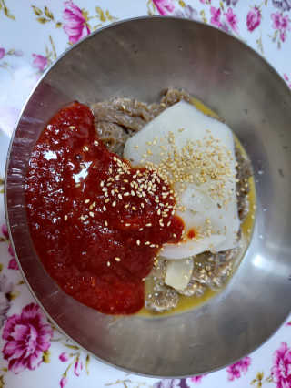 [해주냉면] 신천맛집 매운 비빔냉면 2인분 + 무절임 — 4점을 준 리뷰어가 2020년 5월 올린 사용 사진
