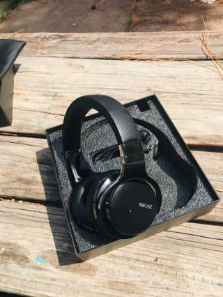 SEVIZ Bluetooth Headphones 10 3color — 5점을 준 리뷰어가 2020년 7월 올린 사용 사진