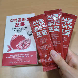 조은약초 석류콜라겐 석류즙 석류쪼옥 젤리 스틱 15포 x 20g — 5점을 준 리뷰어가 2020년 8월 올린 사용 사진