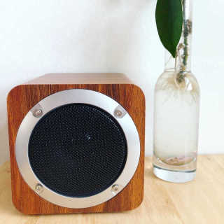 SEVIZ MINI10W 레트로 블루투스 스피커 — 5점을 준 리뷰어가 2020년 8월 올린 사용 사진