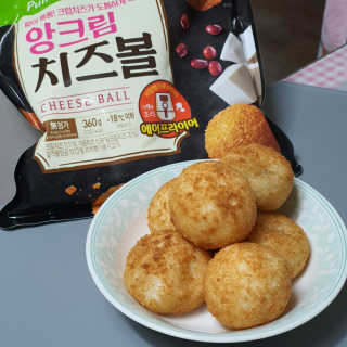 [풀무원] 치즈볼 2종-모짜렐라, 앙크림 — 5점을 준 리뷰어가 2020년 10월 올린 사용 사진