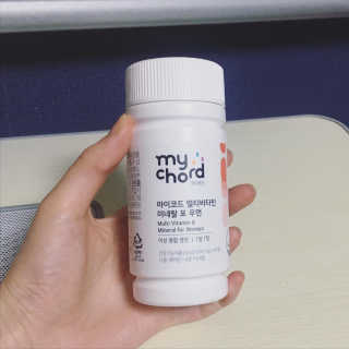 JW중외제약 마이코드 멀티비타민미네랄 포 우먼 — 5점을 준 리뷰어가 2020년 8월 올린 사용 사진
