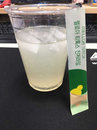 멜로아티톡스 애플비트, 진저라임 상큼하게 가벼워질 땐 멜로아티톡스 애플비트 진저라임 — 3점을 준 리뷰어가 2020년 5월 올린 사용 사진