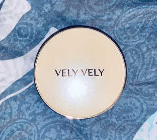 VELY VELY 아우라 허니 글로우 쿠션 — 5점을 준 리뷰어가 2020년 4월 올린 사용 사진