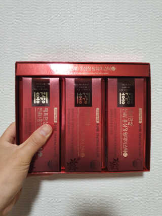 홍건강 해피한삼 진 홍삼정 원데이스틱 10g x 30포 — 5점을 준 리뷰어가 2020년 5월 올린 사용 사진