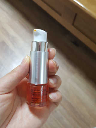 메디페르 [ 1+1 ] 루테인앰플세트 1개 + 루테인크림 50ml 1개 — 5점을 준 리뷰어가 2020년 9월 올린 사용 사진