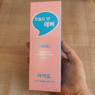 IO 아이오 오늘도 넌 예뻐 - 데일리딥 클렌징폼 — 5점을 준 리뷰어가 2020년 12월 올린 사용 사진
