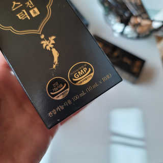 헬스업_천명진프리미엄홍삼스틱_10ml x 30포 — 5점을 준 리뷰어가 2020년 12월 올린 사용 사진