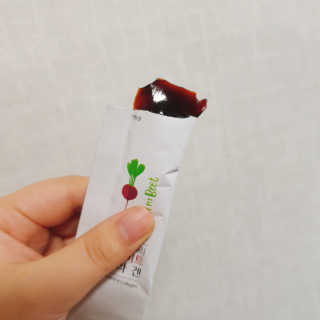 유유네이처 머빈스 젤리 레드비트 콜라겐 — 3.5점을 준 리뷰어가 2020년 6월 올린 사용 사진