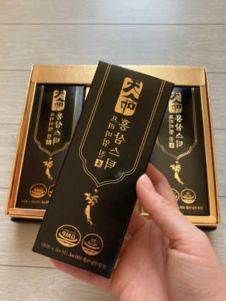 헬스업_천명진프리미엄홍삼스틱_10ml x 30포 — 4.5점을 준 리뷰어가 2020년 8월 올린 사용 사진