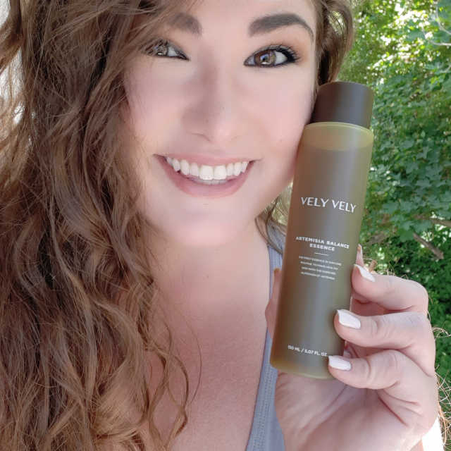 VELY VELY Artemisia Balance Essence 리뷰 사진