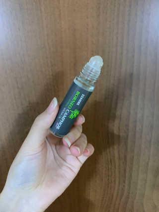 짜이디 야몽_허브로만든 힐링 아로마오일 — 4점을 준 리뷰어가 2020년 11월 올린 사용 사진