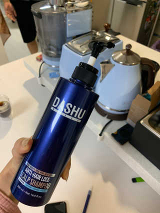 다슈코리아 다슈 데일리 단백질 한방 두피 골드 샴푸 500ml — 5점을 준 리뷰어가 2020년 12월 올린 사용 사진
