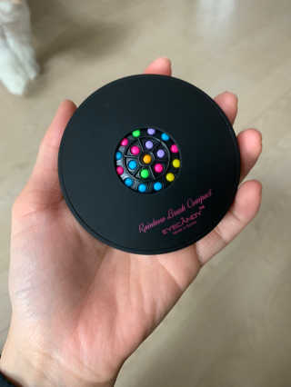 아이캔디 레인보우 볼륨S  브러쉬 컴팩트 블랙 — 5점을 준 리뷰어가 2020년 12월 올린 사용 사진