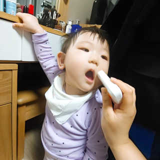 [아토앤오투]신비아파트 에디션 유아용 선케어 3종 랜덤 — 4점을 준 리뷰어가 2020년 4월 올린 사용 사진