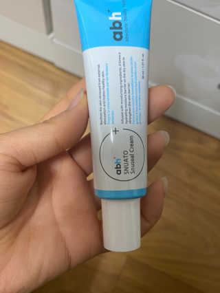 abh+ 스누아토 스누아토 스누씰크림 — 3점을 준 리뷰어가 2020년 7월 올린 사용 사진