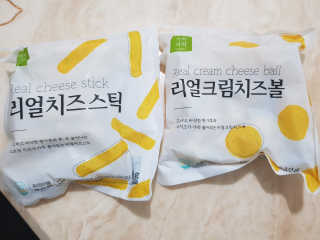 가치식탁 리얼치즈스틱, 리얼크림치즈볼 — 5점을 준 리뷰어가 2020년 8월 올린 사용 사진