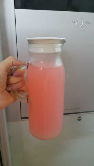 일화 아임톡 탄산수 355ml X 24캔 — 4점을 준 리뷰어가 2020년 4월 올린 사용 사진