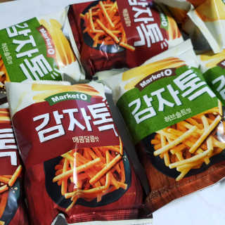 마켓오 감자톡 허브솔트맛/매콤달콤맛 — 5점을 준 리뷰어가 2020년 6월 올린 사용 사진