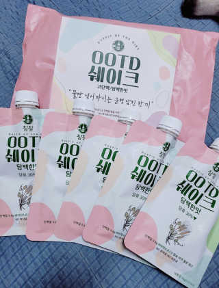 [꾸콤] 참참 OOTD쉐이크 담백한 일주일세트 50g x 5 — 4.5점을 준 리뷰어가 2020년 10월 올린 사용 사진