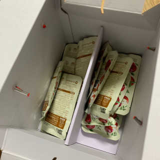 [가든농장]아람담은 사과주스 [가든농장] 아람담은 사과주스 120ml x 15포 — 5점을 준 리뷰어가 2020년 5월 올린 사용 사진