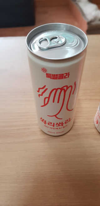 일화 No 슈가0Kcal 스테비아 톡별콜라 콤보팩 250mlX30 캔 — 5점을 준 리뷰어가 2020년 7월 올린 사용 사진