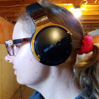SEVIZ Bluetooth Headphones 10 3color — 5점을 준 리뷰어가 2020년 4월 올린 사용 사진
