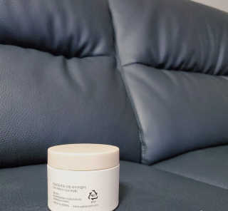 어글리프루프 크림 바이어글리 하이드레이션 샤워 50ml — 4점을 준 리뷰어가 2020년 10월 올린 사용 사진