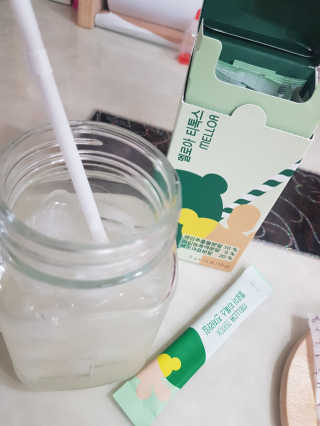 멜로아티톡스 애플비트, 진저라임 상큼하게 가벼워질 땐 멜로아티톡스 애플비트 진저라임 — 4점을 준 리뷰어가 2020년 5월 올린 사용 사진