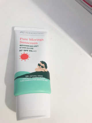 fermierpapa 모 링가 무기질 차 에센스 자외선 차단제 SPF50 + PA +++ 50g — 5점을 준 리뷰어가 2020년 12월 올린 사용 사진