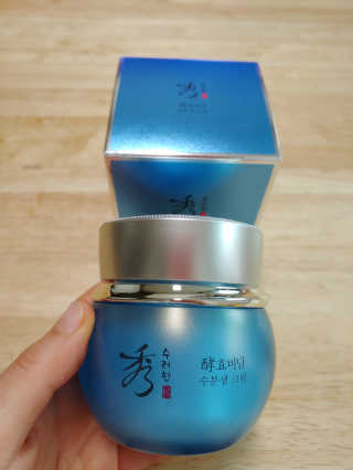 네이처컬렉션 수려한 효비담 수분샘 크림 75ml — 5점을 준 리뷰어가 2020년 5월 올린 사용 사진