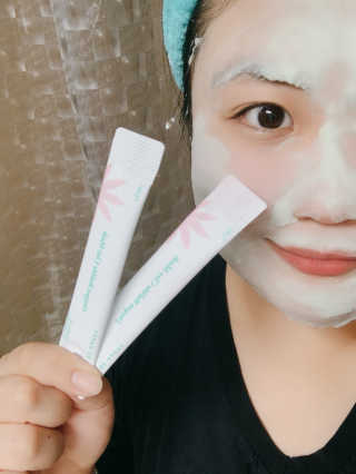 [76N1] 비 해피 산소 버블 클레이 마스크 — 4점을 준 리뷰어가 2020년 10월 올린 사용 사진