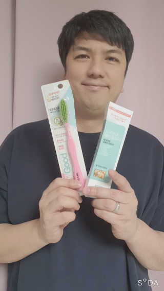 뉴바이오덴타골드C 치약, 킹두 대왕칫솔 — 5점을 준 리뷰어가 2020년 4월 올린 사용 사진
