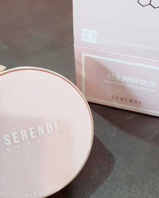 세렌디뷰티 레드 프로폴리스 모이스처 트리플 쿠션 — 5점을 준 리뷰어가 2020년 8월 올린 사용 사진