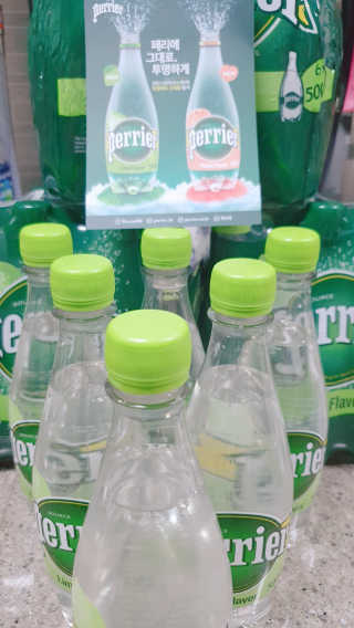 페리에 라임 500ml 투명페트 — 5점을 준 리뷰어가 2020년 11월 올린 사용 사진