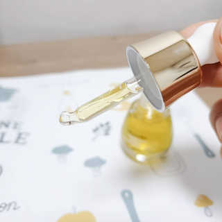 미구하라 프리미엄 울트라 화이트닝 퍼펙트 앰플 오리진  20ml — 3점을 준 리뷰어가 2020년 4월 올린 사용 사진