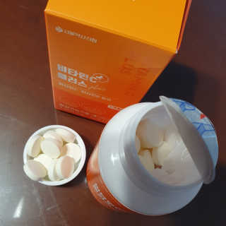 서울약사신협_비타민C플러스_1,200mg x 60정 — 5점을 준 리뷰어가 2020년 11월 올린 사용 사진