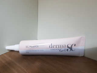 derma SC-Gel 더마에스씨 겔 20g — 5점을 준 리뷰어가 2020년 5월 올린 사용 사진
