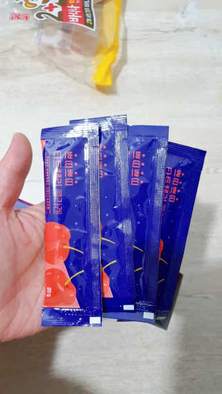 서울약사신협_쁘띠쁘띠타트체리콜라겐_20g x 14포 — 5점을 준 리뷰어가 2020년 12월 올린 사용 사진